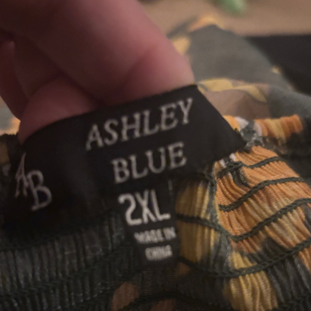Ashley Blue Floral Blouse - Yellow and Brown - Picture 3 of 3